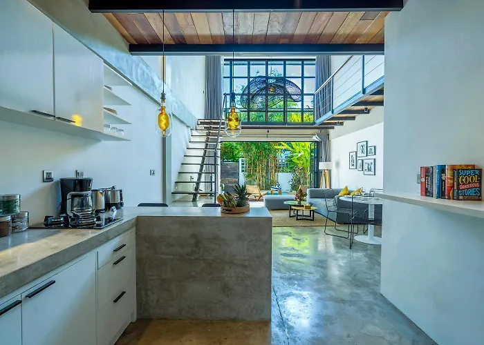 Urban Oasis Loft By Goro アパート